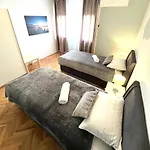 Nice Διαμέρισμα Σπλιτ